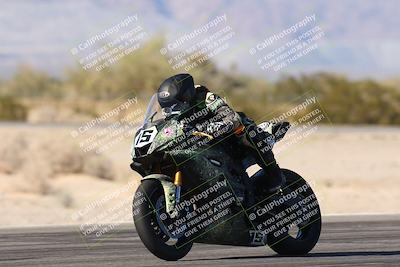 media/Dec-06-2025-CVMA (Sat) [[4a896cc04c]]/Race 4-Formula Middleweight/